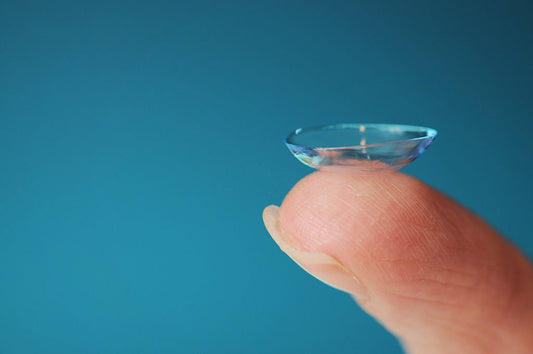 can i leave my contact lenses without solution