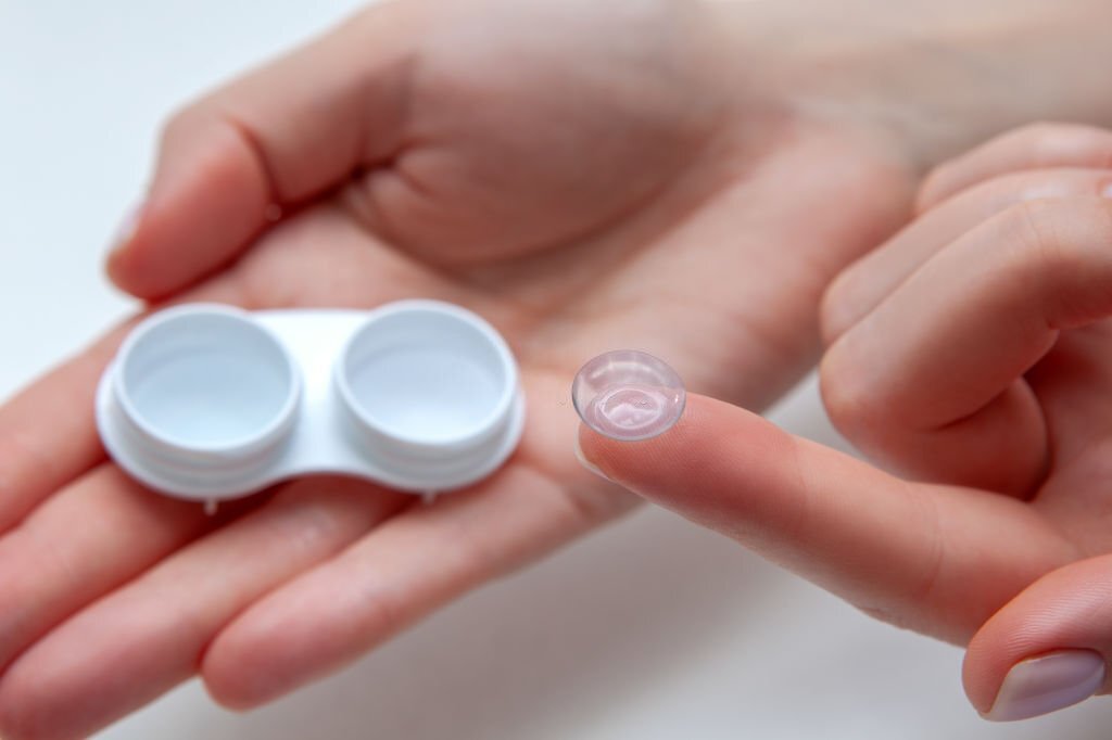 can you return contact lenses